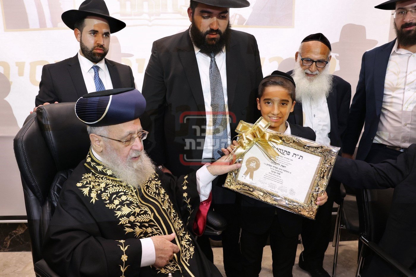 הראש"ל לילדי 'תל אביב': זכות לימוד התורה שלכם, תצילנו מאיראן