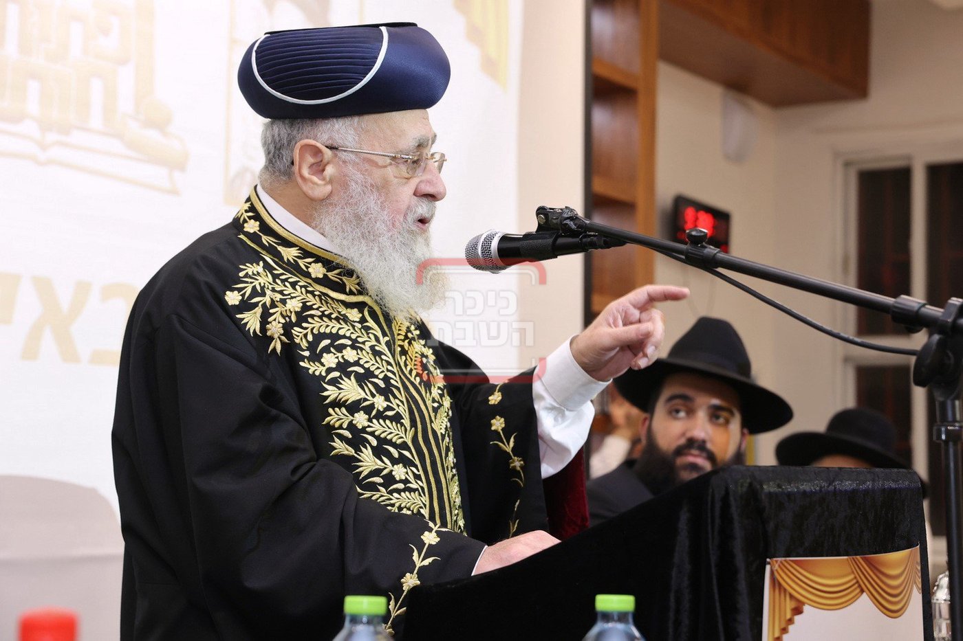 הראש"ל לילדי 'תל אביב': זכות לימוד התורה שלכם, תצילנו מאיראן