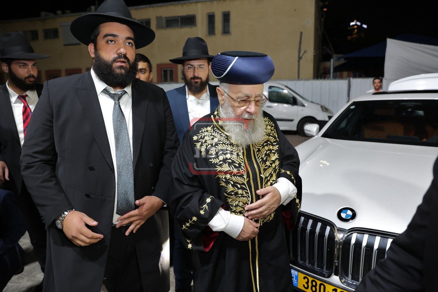 הראש"ל לילדי 'תל אביב': זכות לימוד התורה שלכם, תצילנו מאיראן