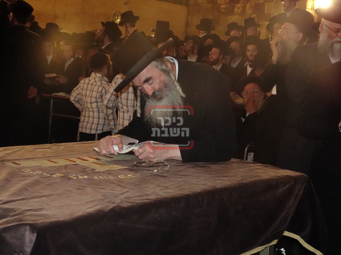 אדמורי"ם ורבנים בכותל המערבי