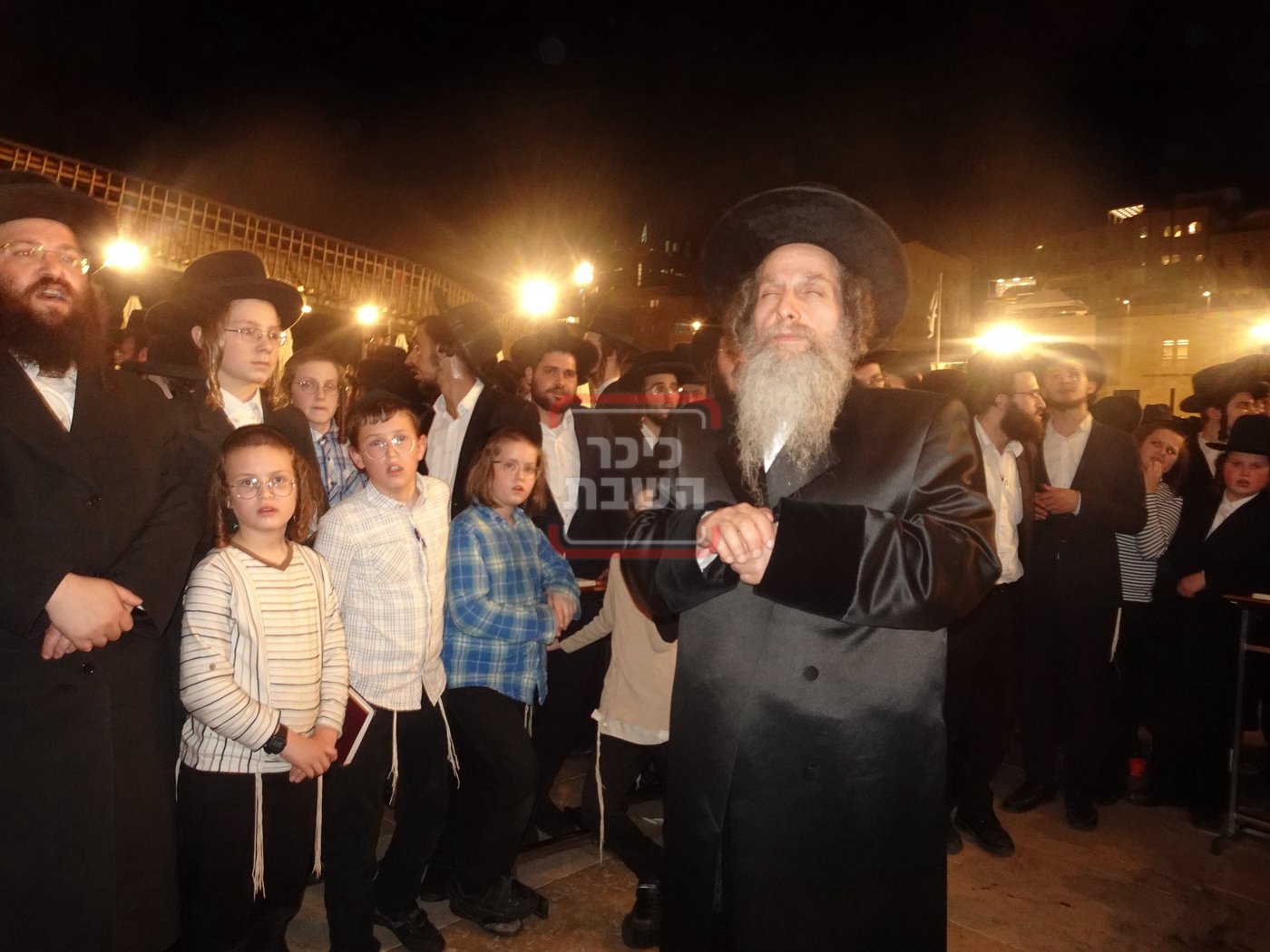 אדמורי"ם ורבנים בכותל המערבי