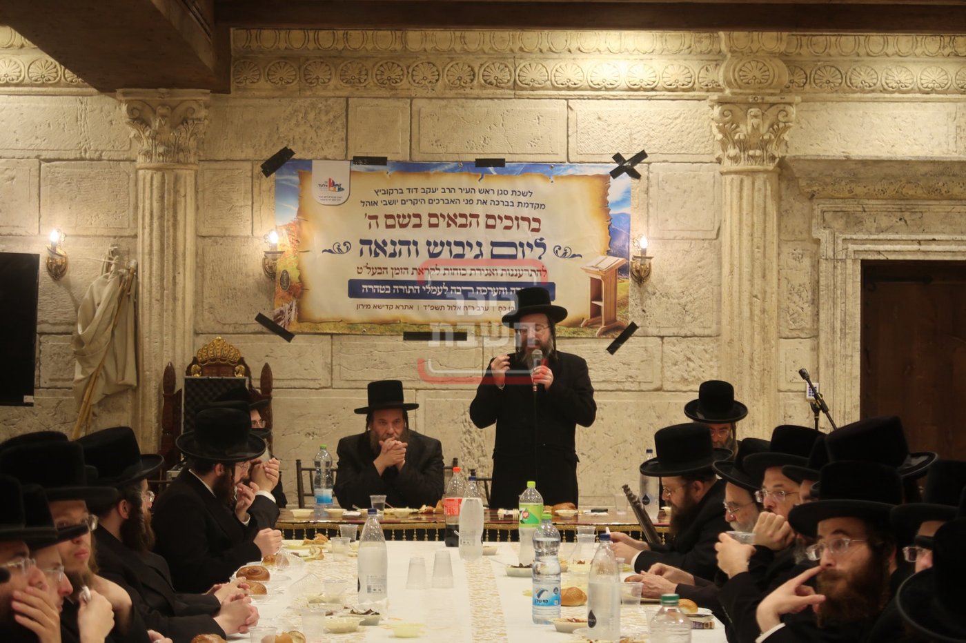 הגה"צ אב"ד ויז'ניץ אלעד במירון