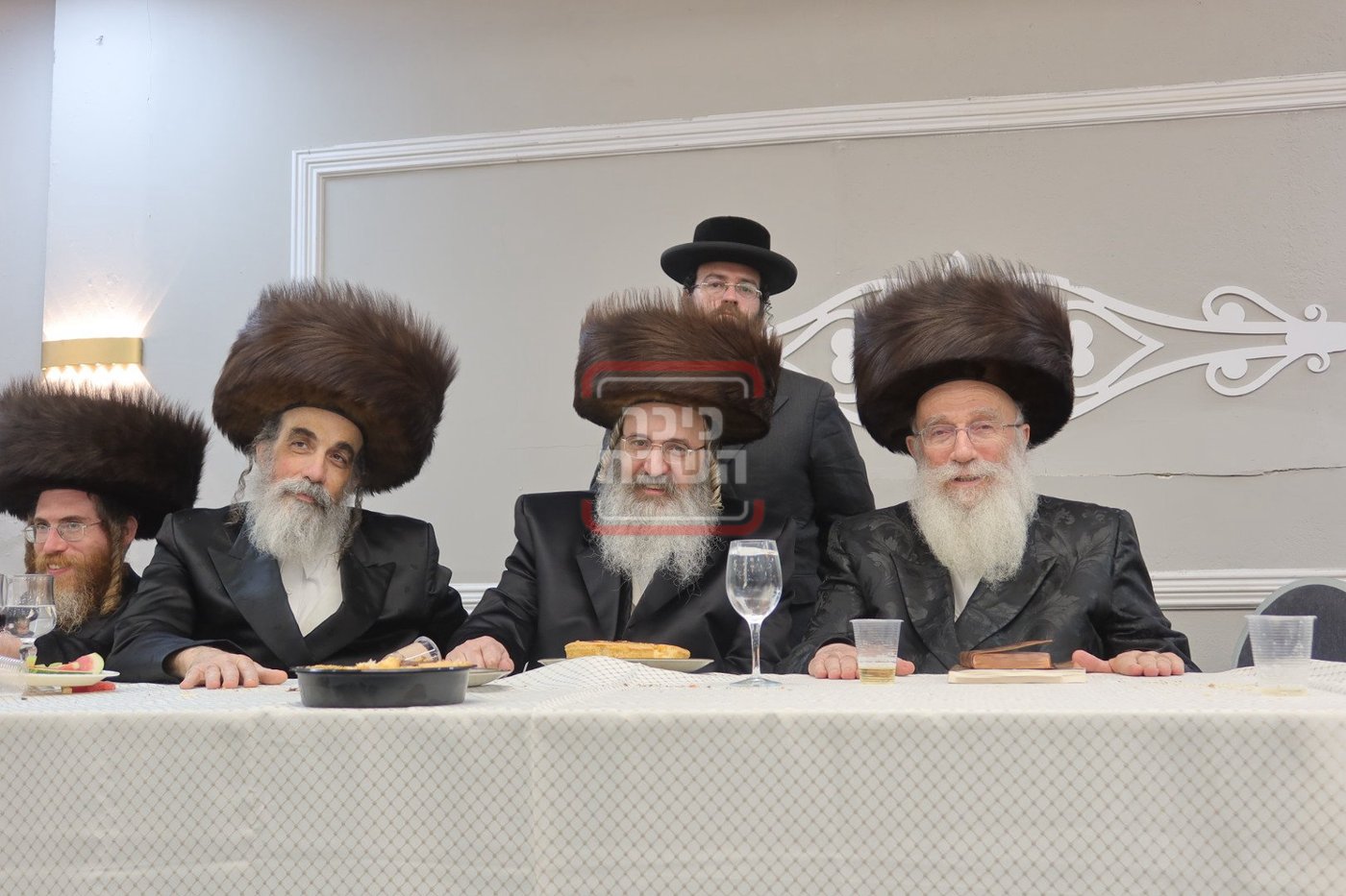 שמחת בית ראדומישלא - שערי הוראה 
