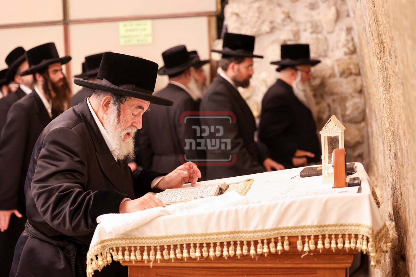 האדמו"ר מויז'ניץ במסע הקודש לעיה"ק ירושלים 