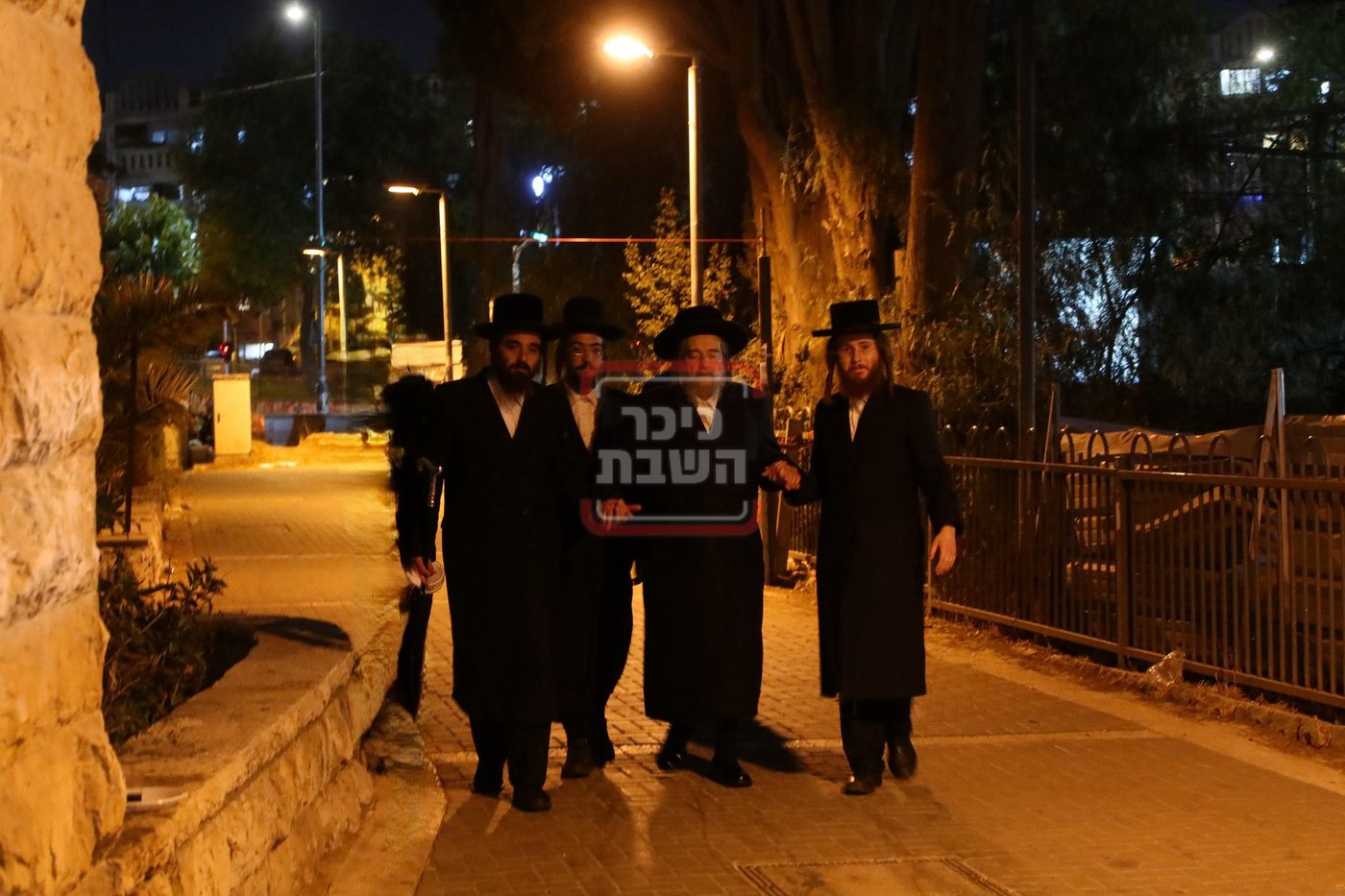 הגה"צ רבי יעקב מאיר שעכטער בנאות דשא בעיה"ק ירושלים 
