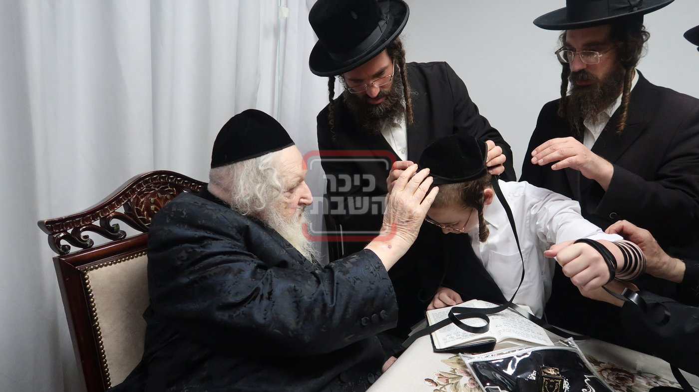 מראות הוד מביתו של הגאון רבי משה שטרנבוך 