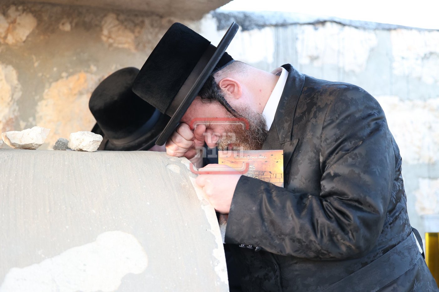 האדמו"ר מויז'ניץ במסע הקודש לעיה"ק ירושלים 