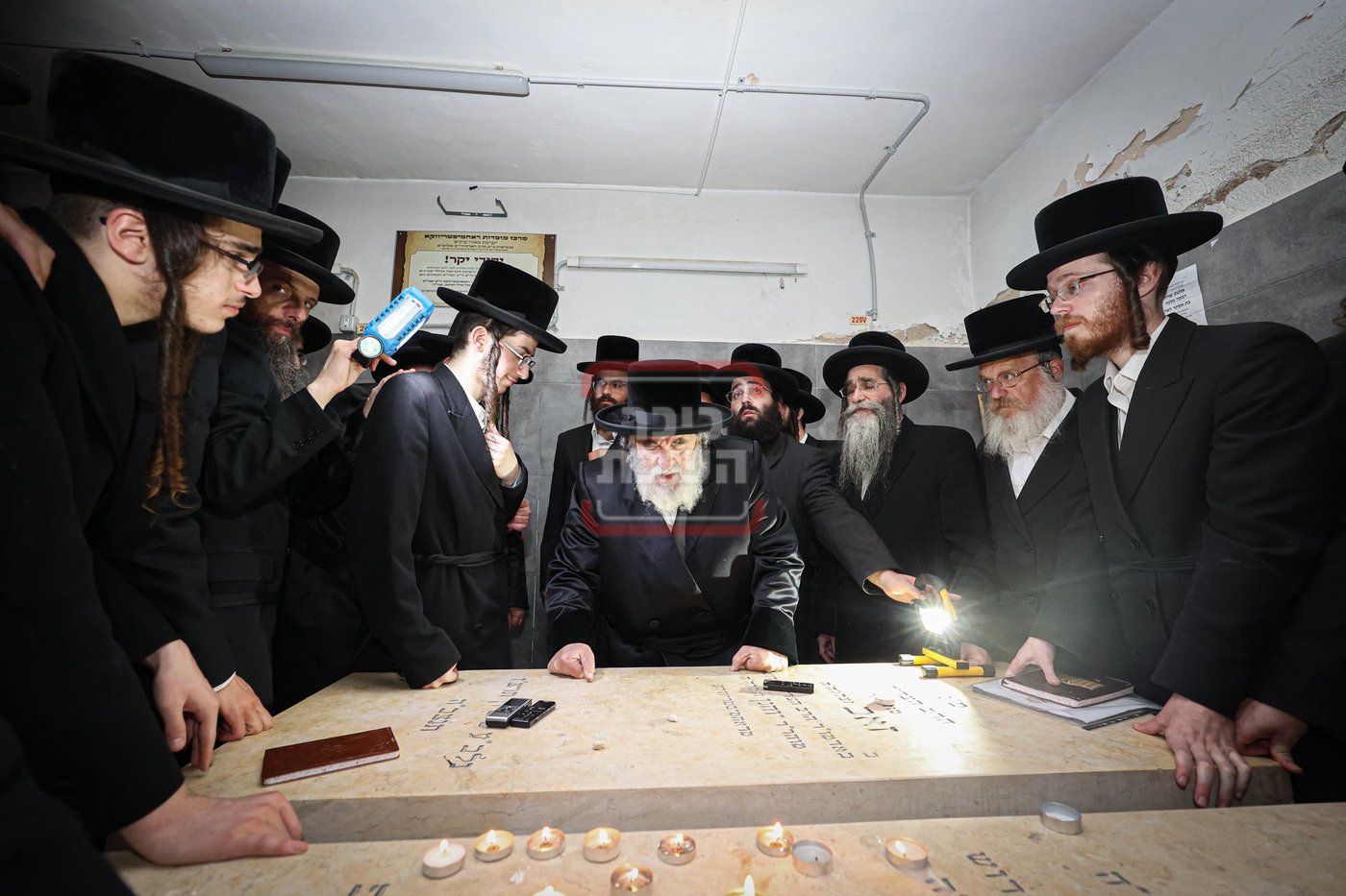 האדמו"ר מויז'ניץ במסע הקודש לעיה"ק ירושלים 