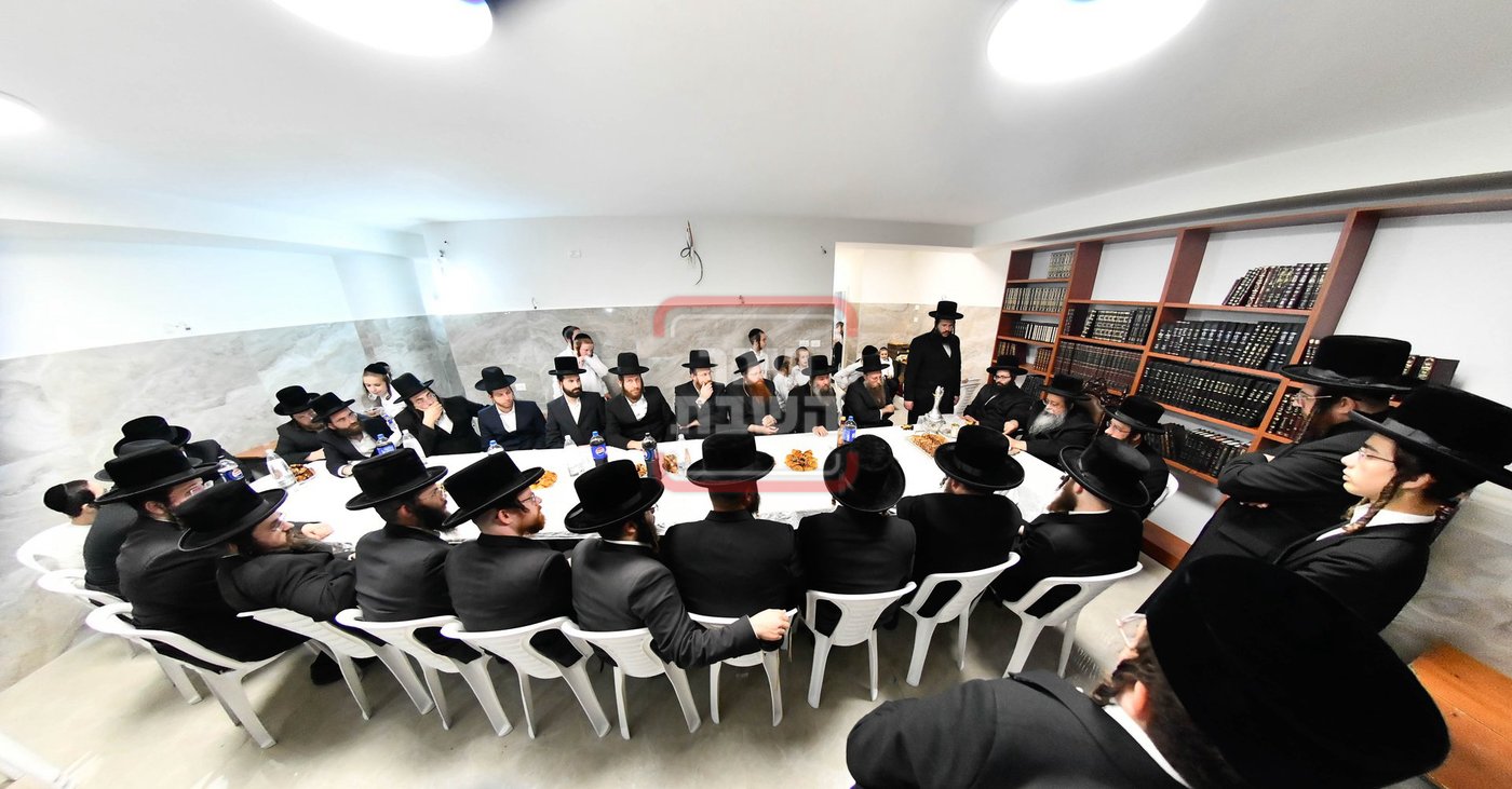 מעמד חנוכת הבית לביהמ"ד 'שבט הלוי' באלעד 