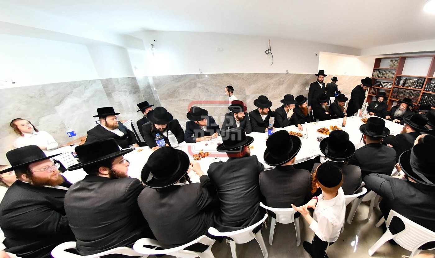 מעמד חנוכת הבית לביהמ"ד 'שבט הלוי' באלעד 