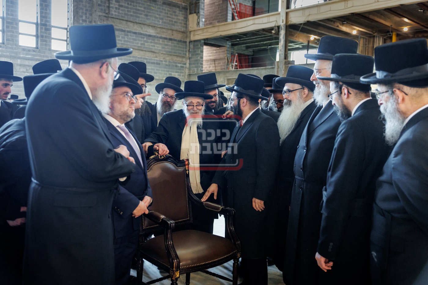 הנחת אבן הפינה למקווה הפרטית של האדמו"ר מסקווירא