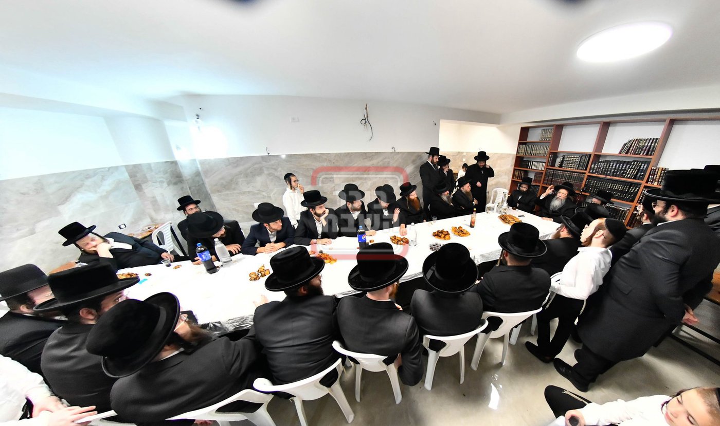 מעמד חנוכת הבית לביהמ"ד 'שבט הלוי' באלעד 