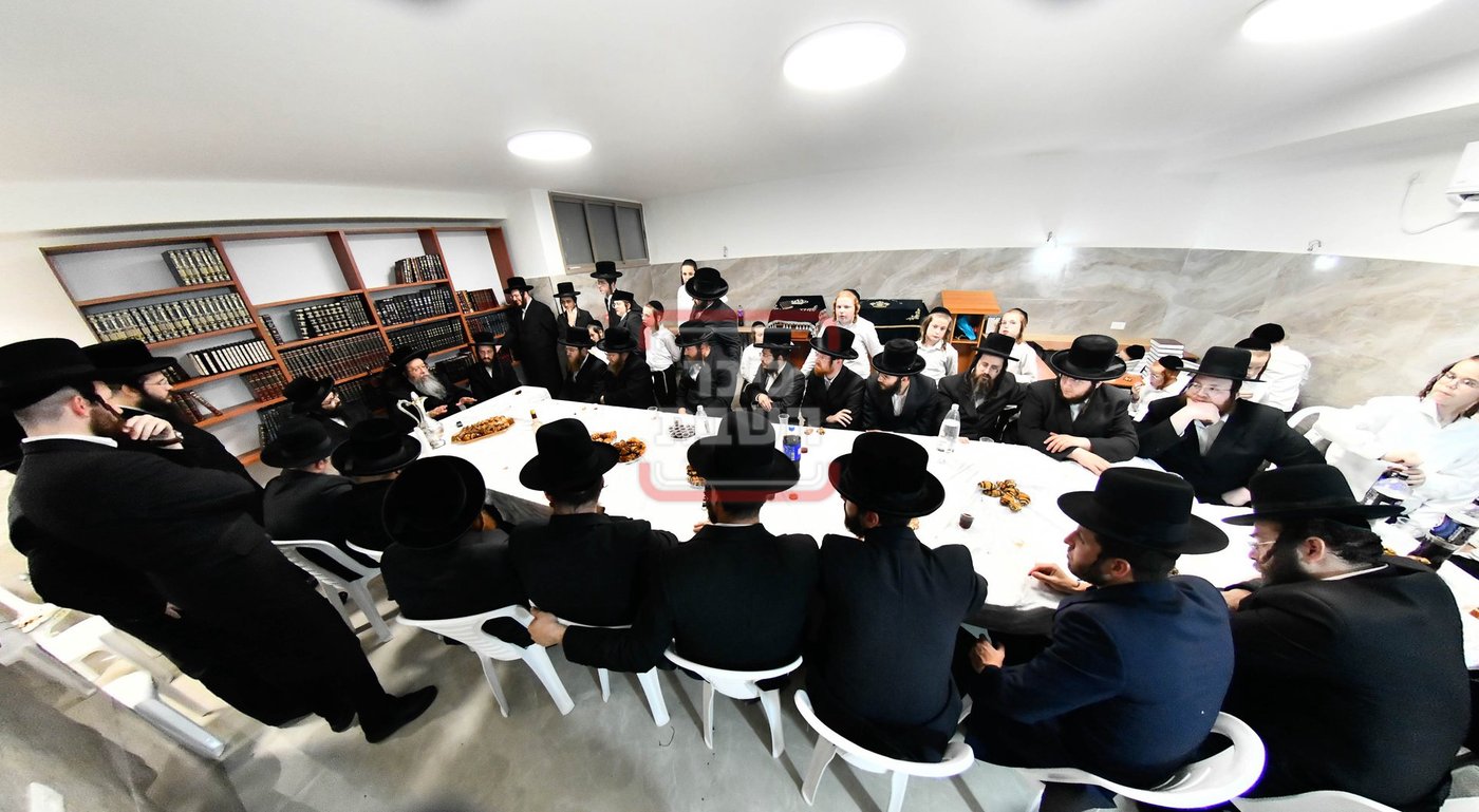 מעמד חנוכת הבית לביהמ"ד 'שבט הלוי' באלעד 