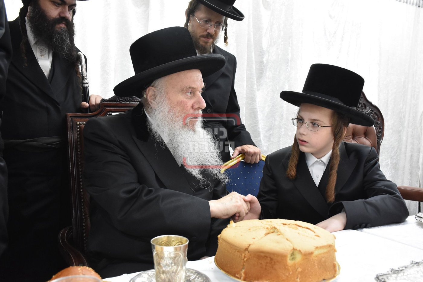 שמחת הבר מצווה לנכד האדמו"ר ממודז'יץ 
