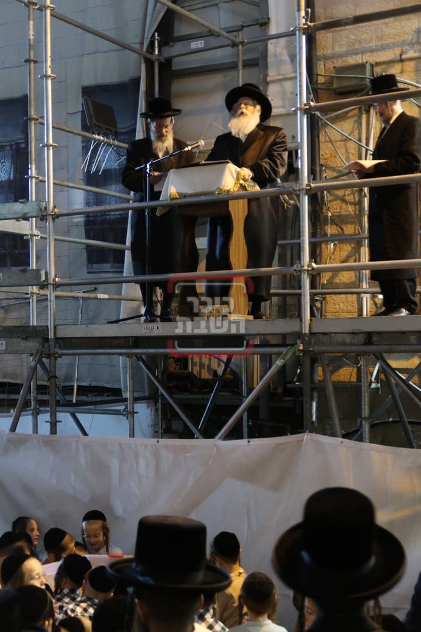 האדמו"ר מנדבורנה ירושלים בתשליך