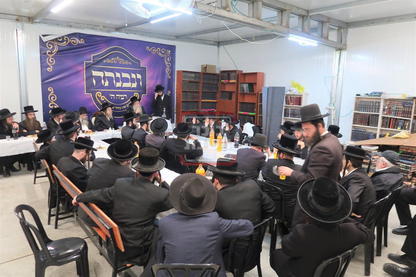חנוכת בית החסידים ד'קוזמיר' בבית שמש 