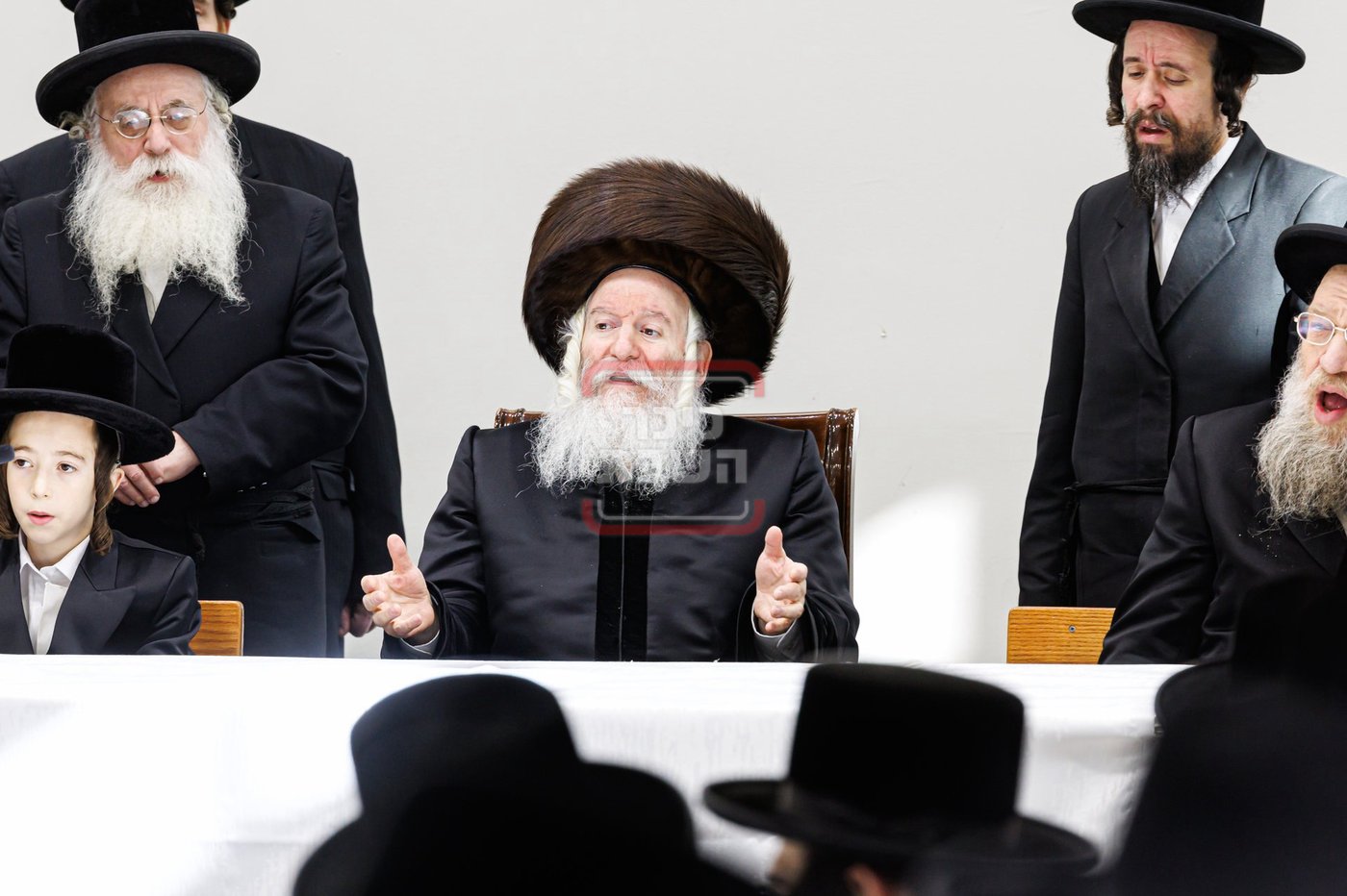 שמחת הבר מצווה לנכד האדמו"ר מבאבוב