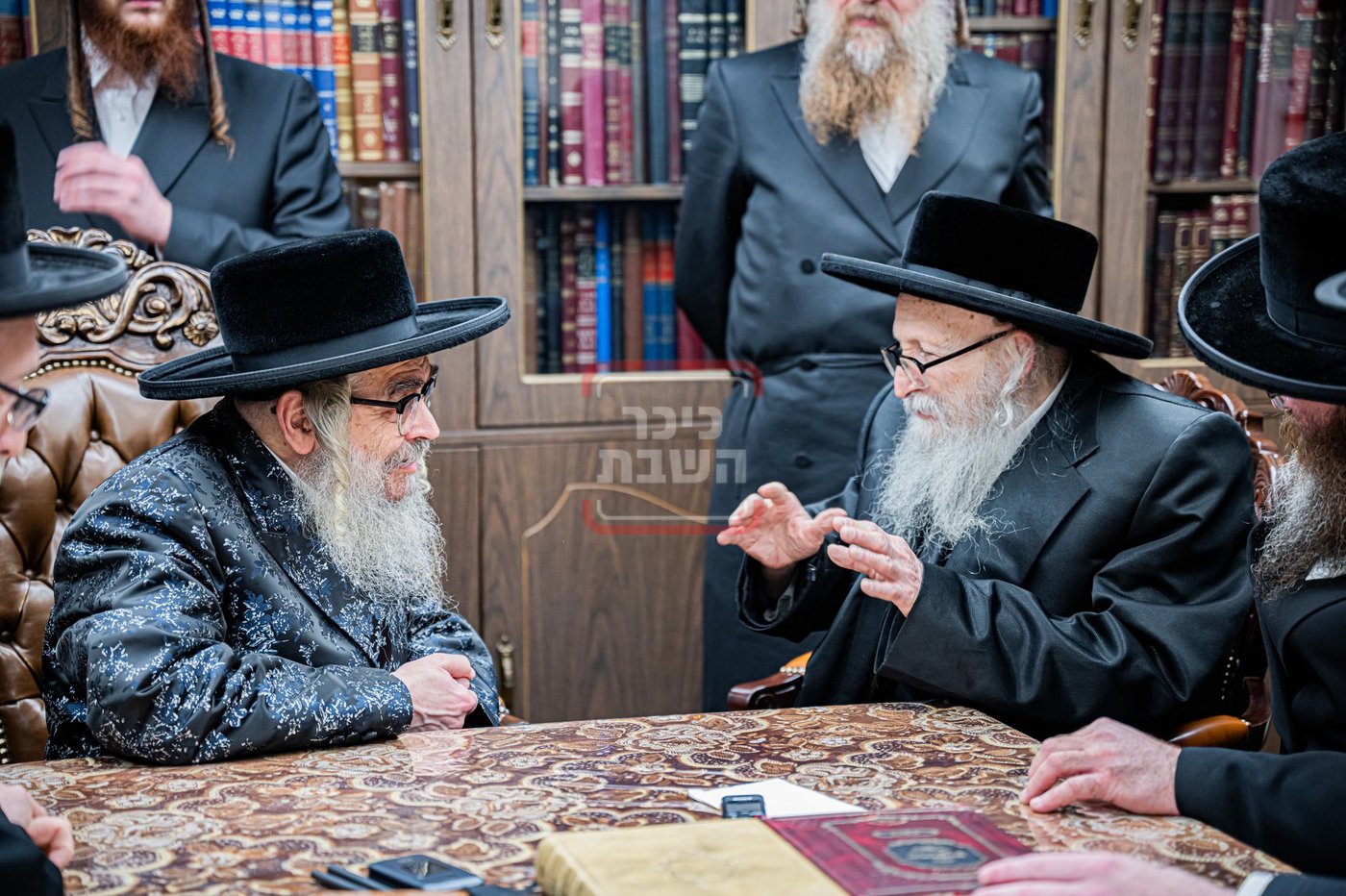 האדמו"ר מסערדאהעלי בביקור אצל האדמו"ר מסאטמר