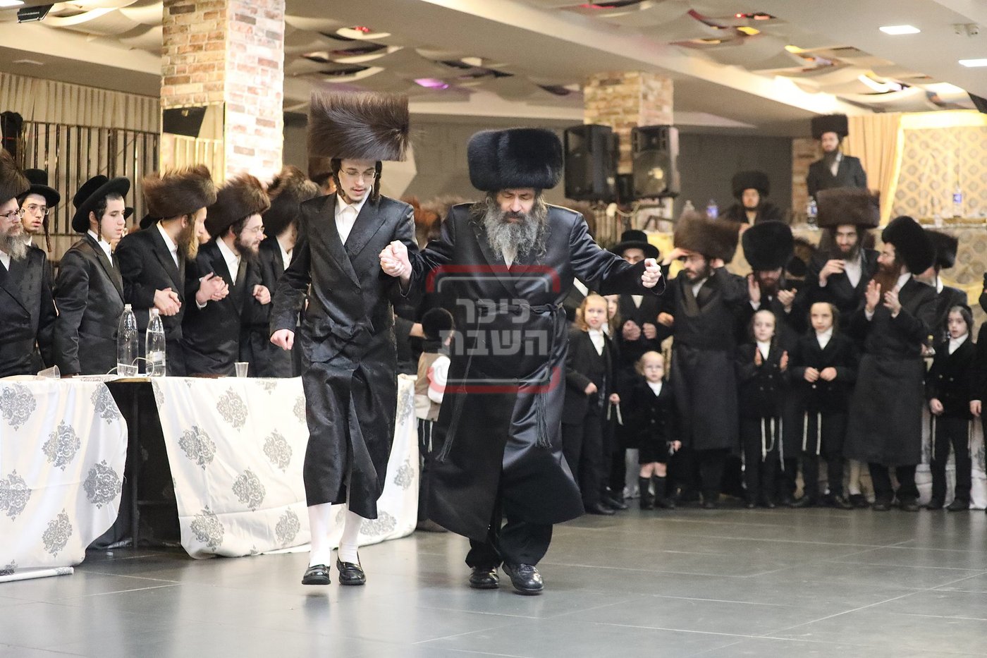 שמחת נישואי נכדת הגה"צ רבי צבי מאיר זילברברג