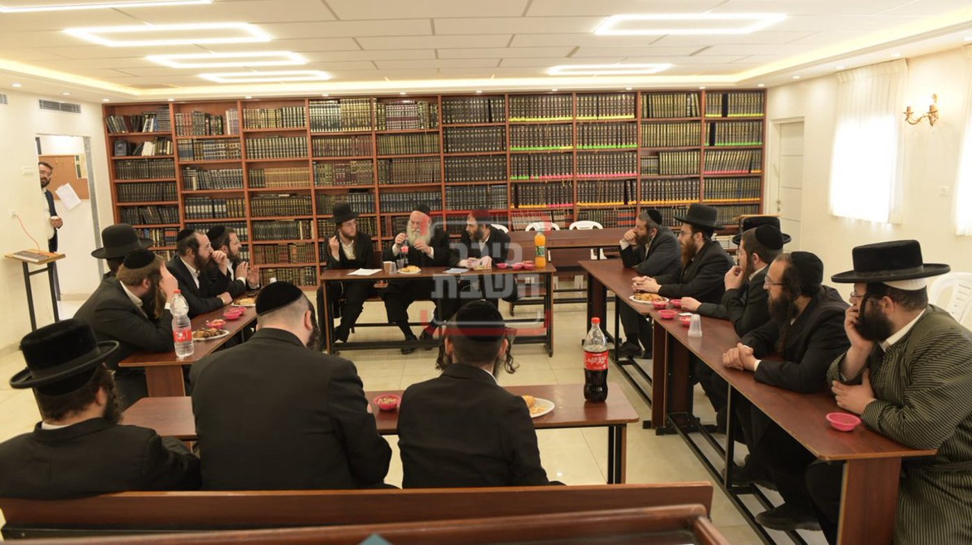 זופניק בכיכר | כל התמונות, הנייעס והחשיפות של השבוע