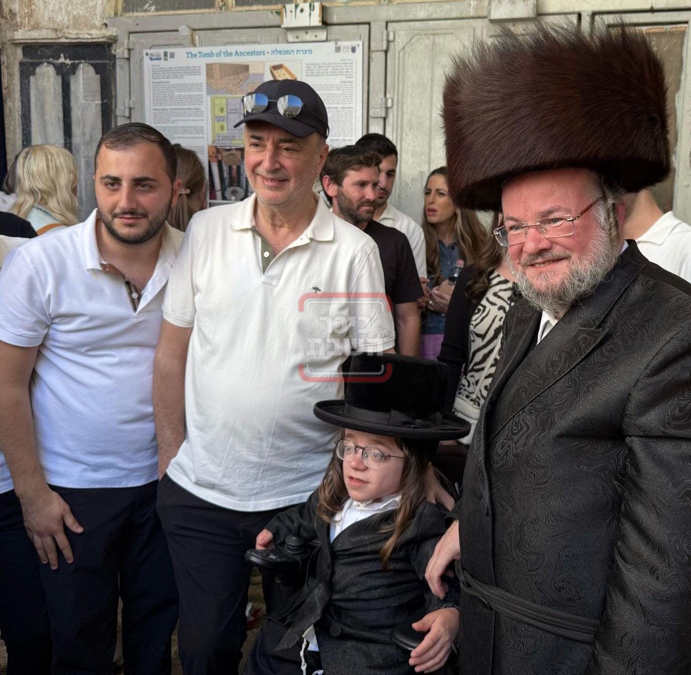 זופניק בכיכר | כל התמונות, הנייעס והחשיפות של פסח והמסתעף
