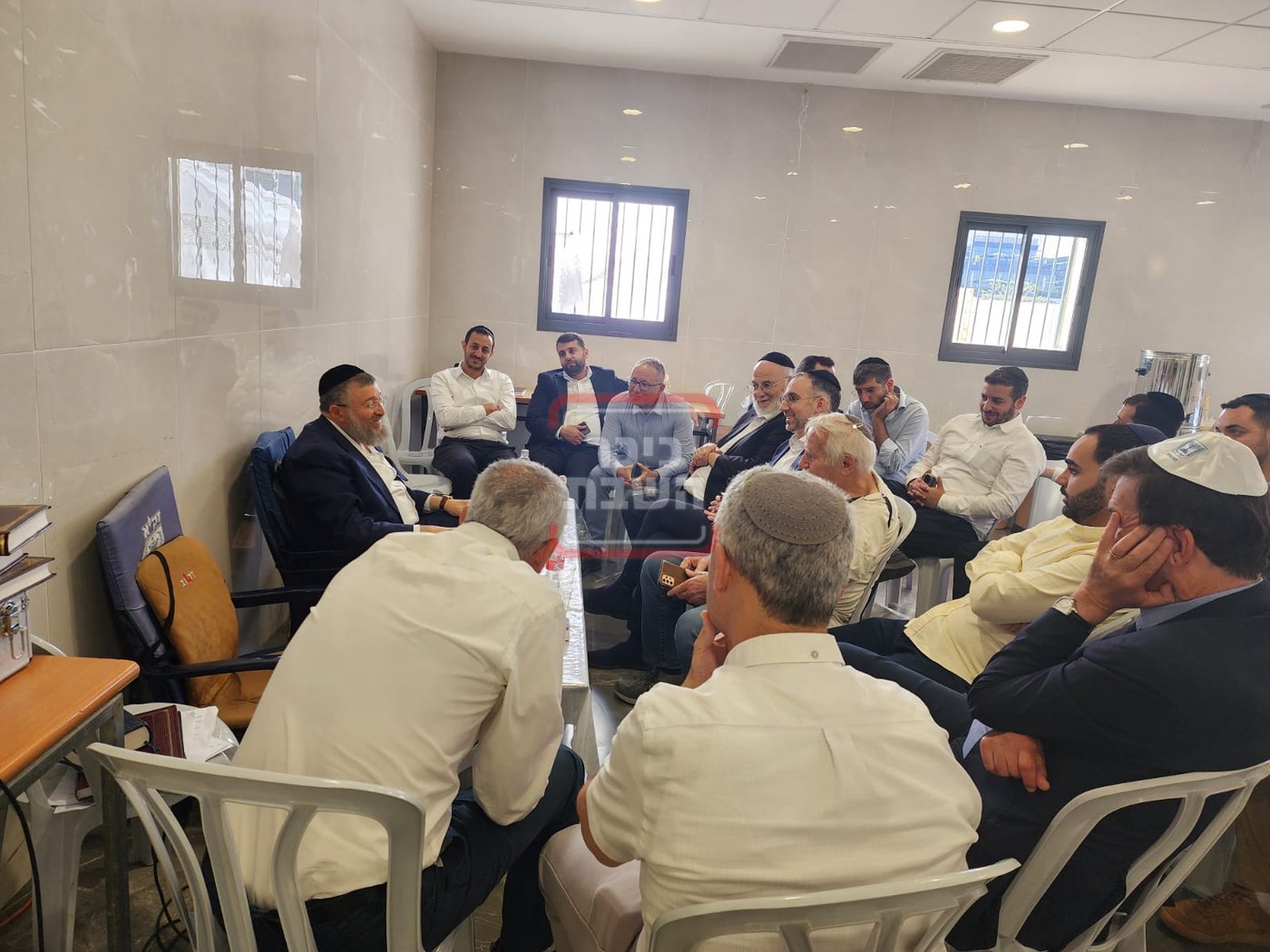 זופניק בכיכר | כל התמונות, הנייעס והחשיפות של פסח והמסתעף