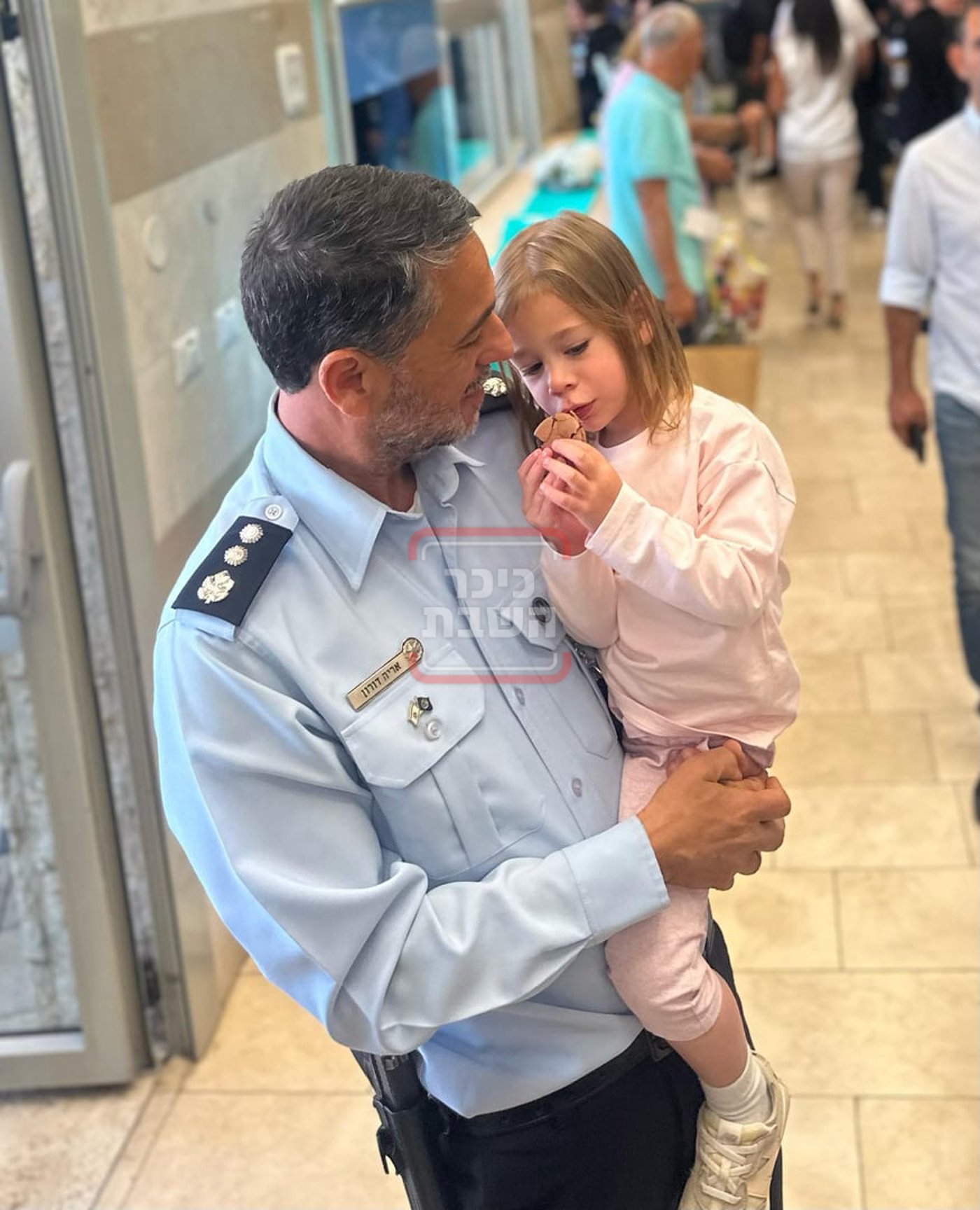 זופניק בכיכר | כל התמונות, הנייעס והחשיפות של פסח והמסתעף