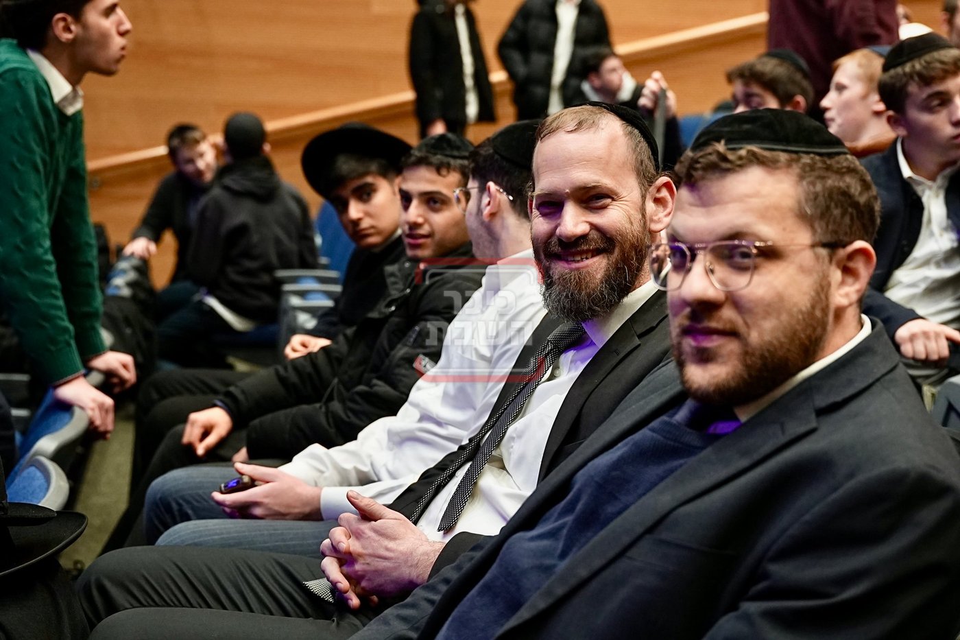 התקבצו רמות