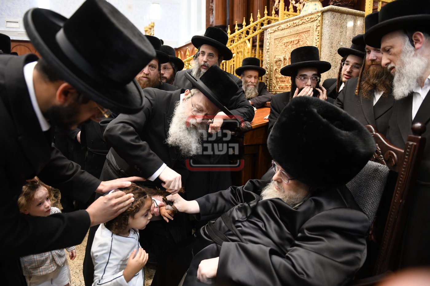 ל"ג בעומר בחצה"ק בעלזא