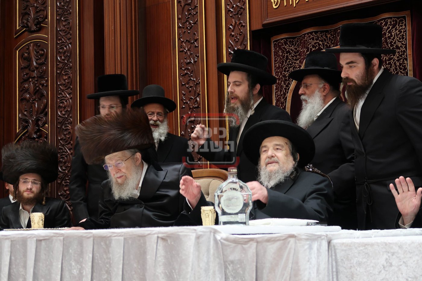 הגה"צ רבי יעקב מאיר שעכטר בברית לנין האדמו"ר מסלונים
