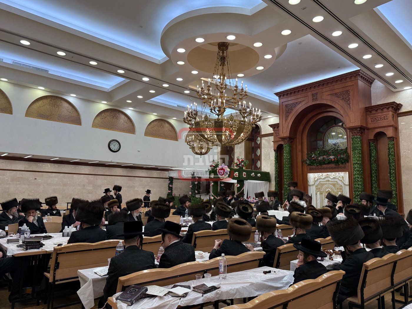 חג השבועות בחצה"ק קראלי