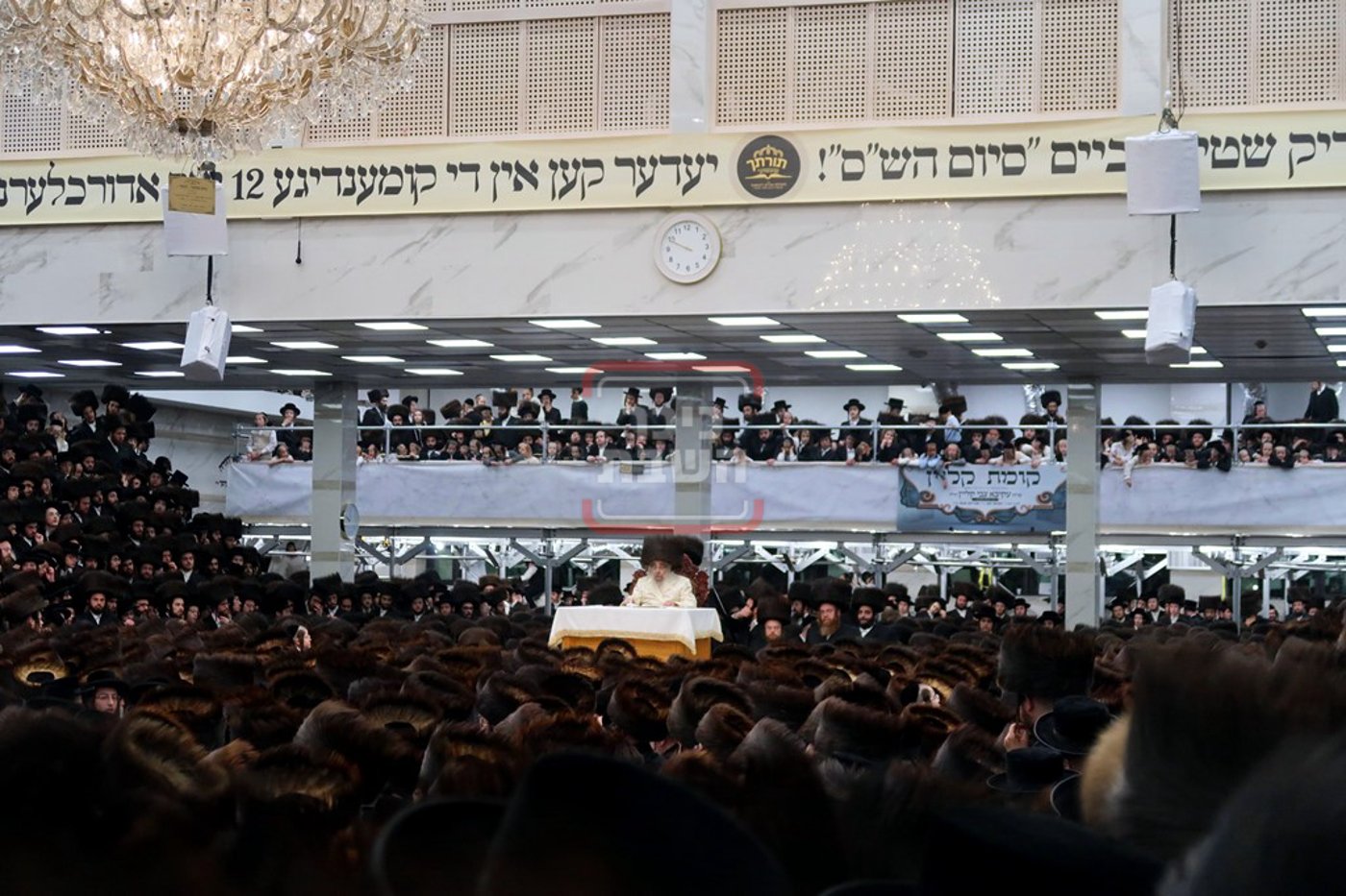 חג השבועות בחצה"ק סאטמר