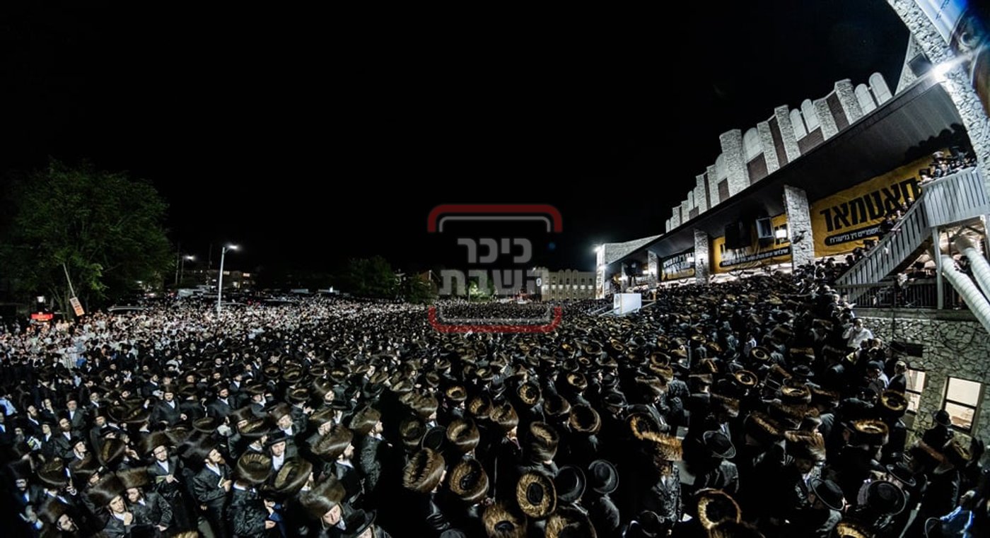 חג השבועות בחצה"ק סאטמר