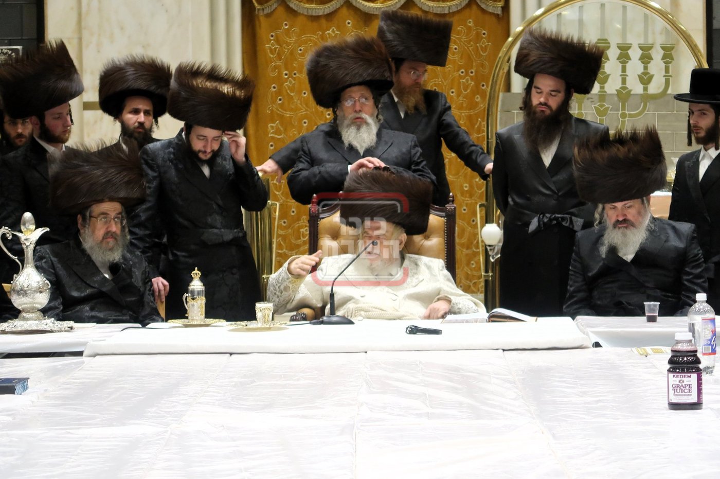 שבועות בחצה"ק מונקאטש 