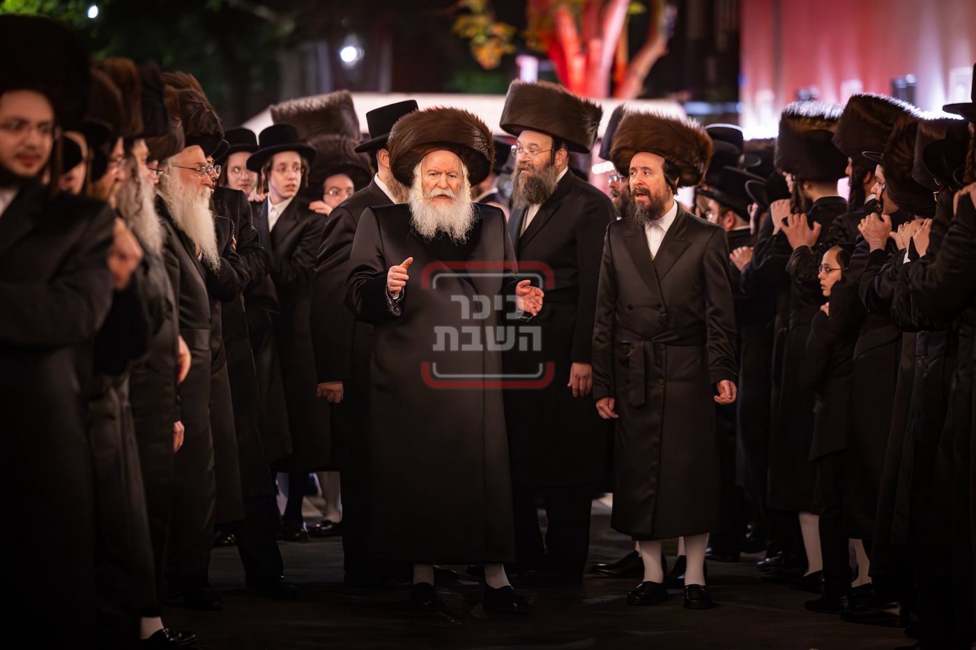 שבועות בחצה"ק באבוב