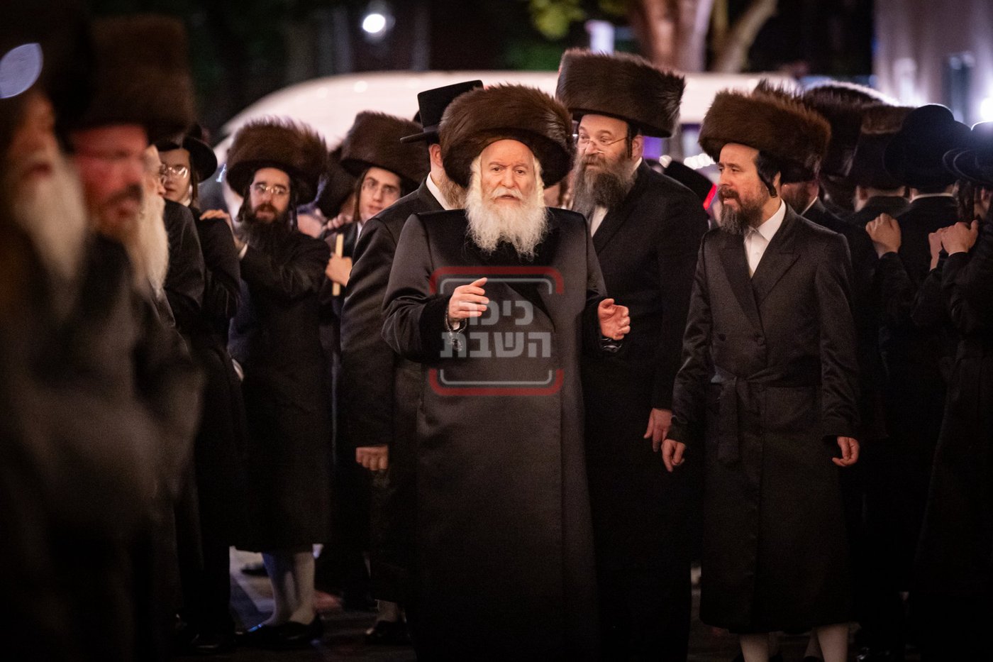 שבועות בחצה"ק באבוב