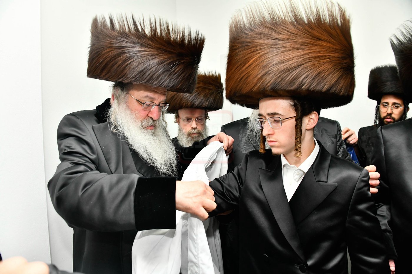 שמחת בית נדבורנה - קאסוב ויז'ניץ - ערלוי - האלמין