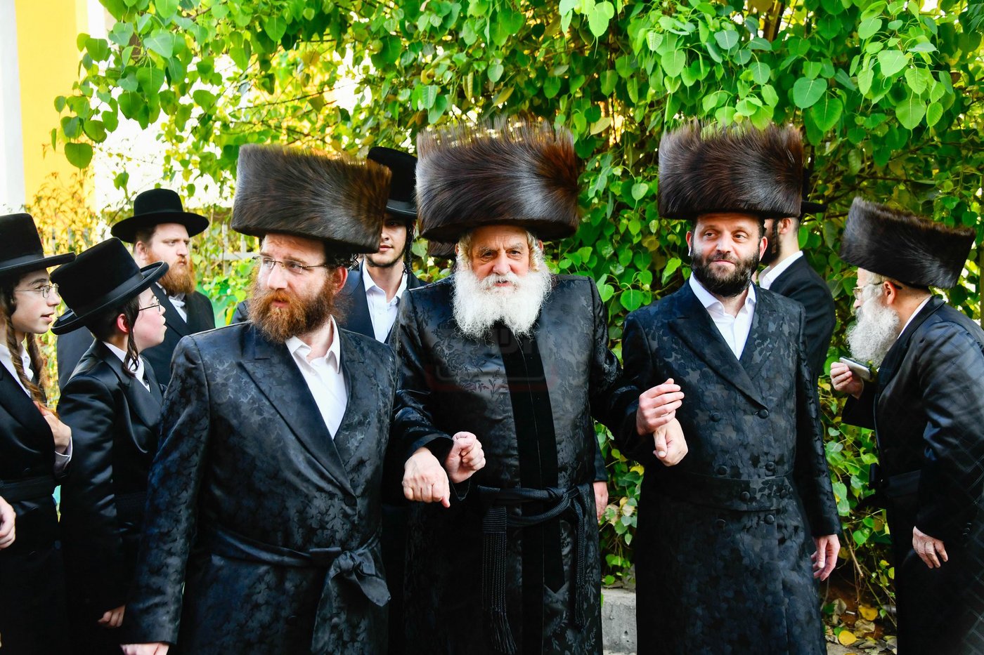 שמחת בית נדבורנה - קאסוב ויז'ניץ - ערלוי - האלמין