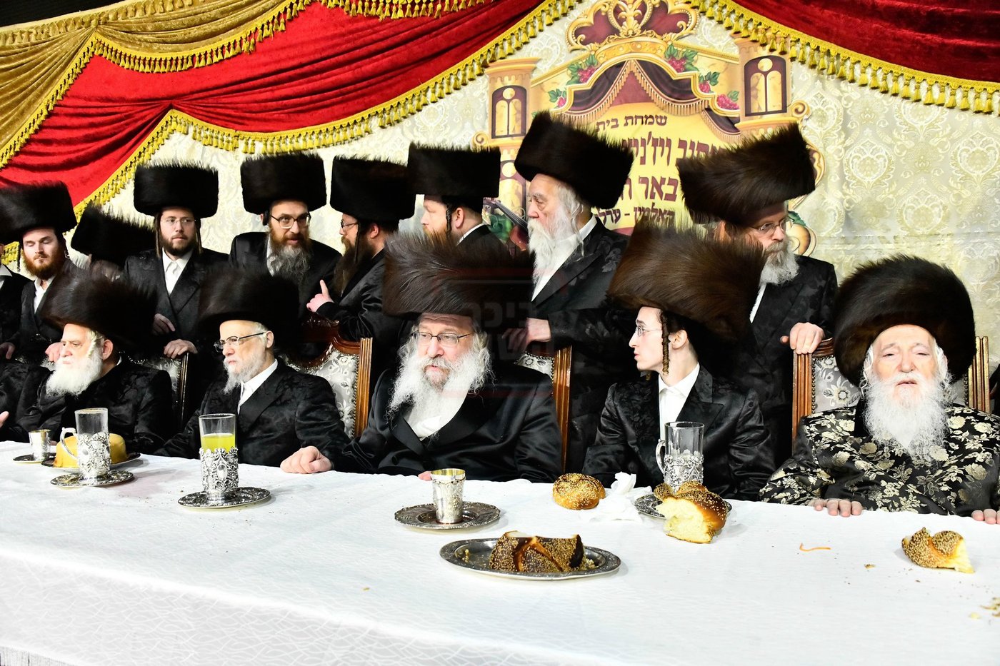 שמחת בית נדבורנה - קאסוב ויז'ניץ - ערלוי - האלמין