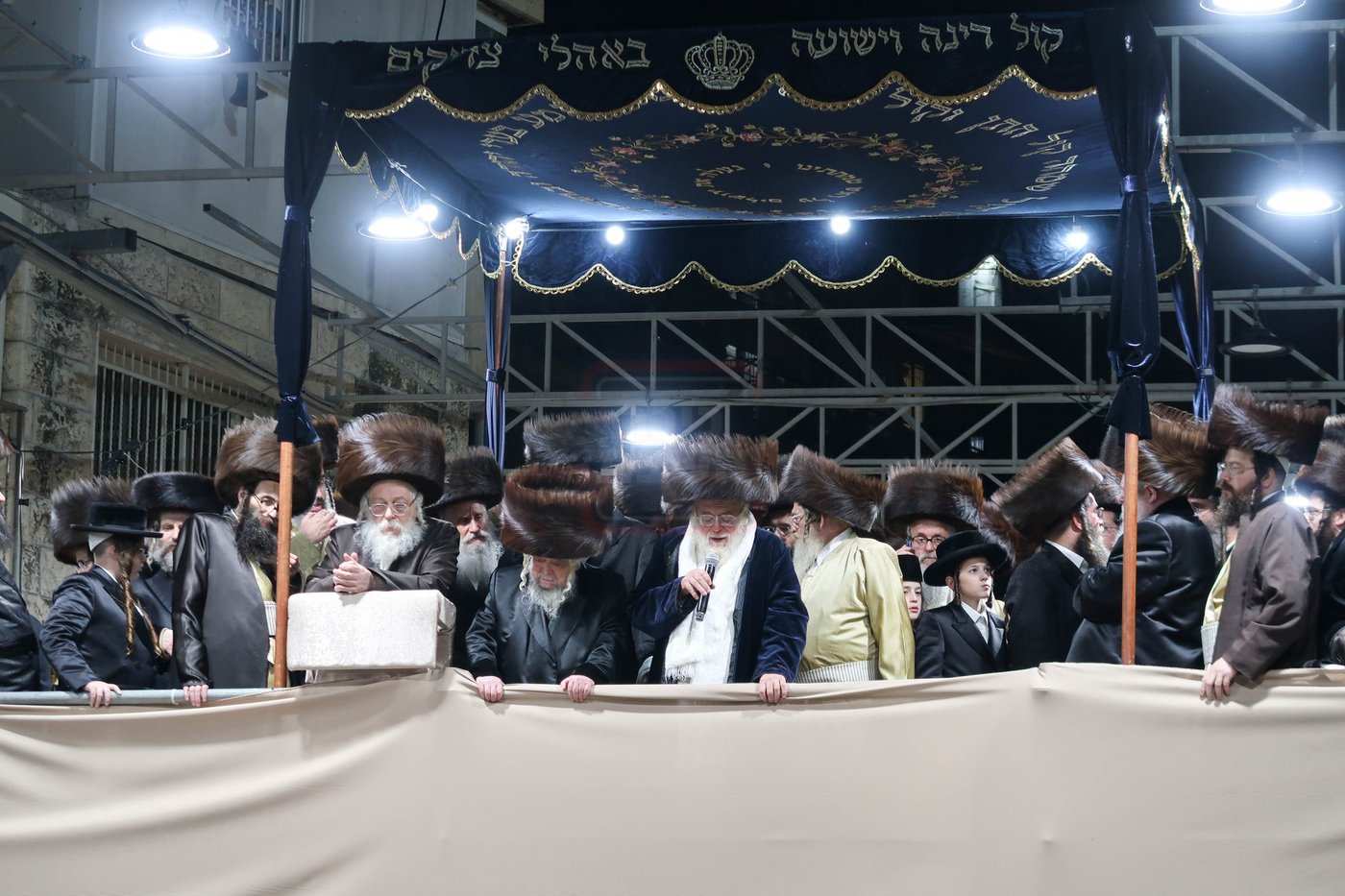 שמחת בית תולדות אהרן - קרעטשניף סיגעט - פרמישלאן