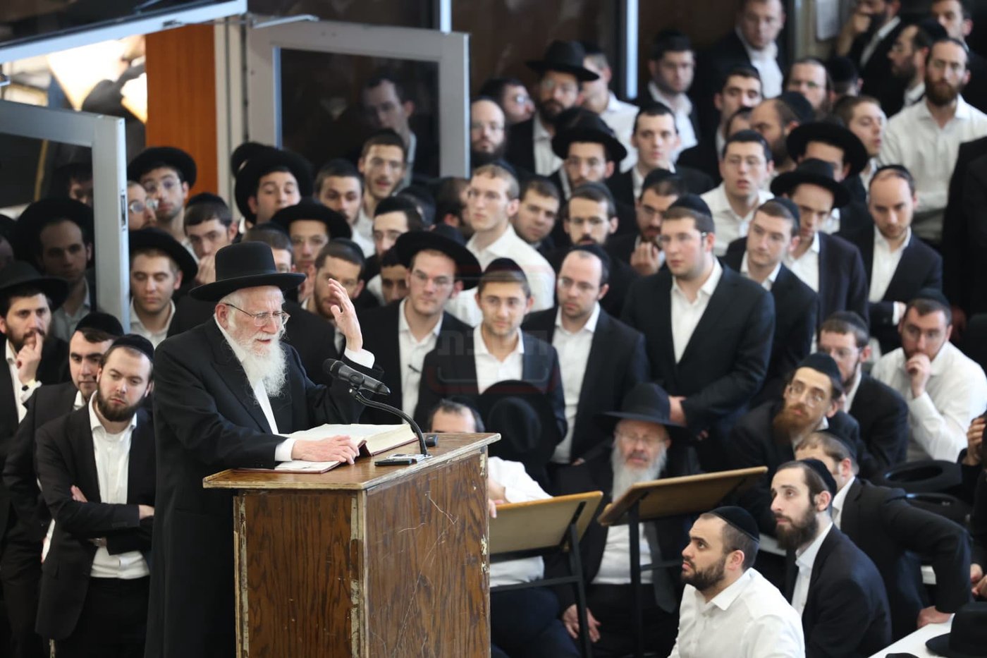 הגר"ע אויערבאך בביקור בארה"ב