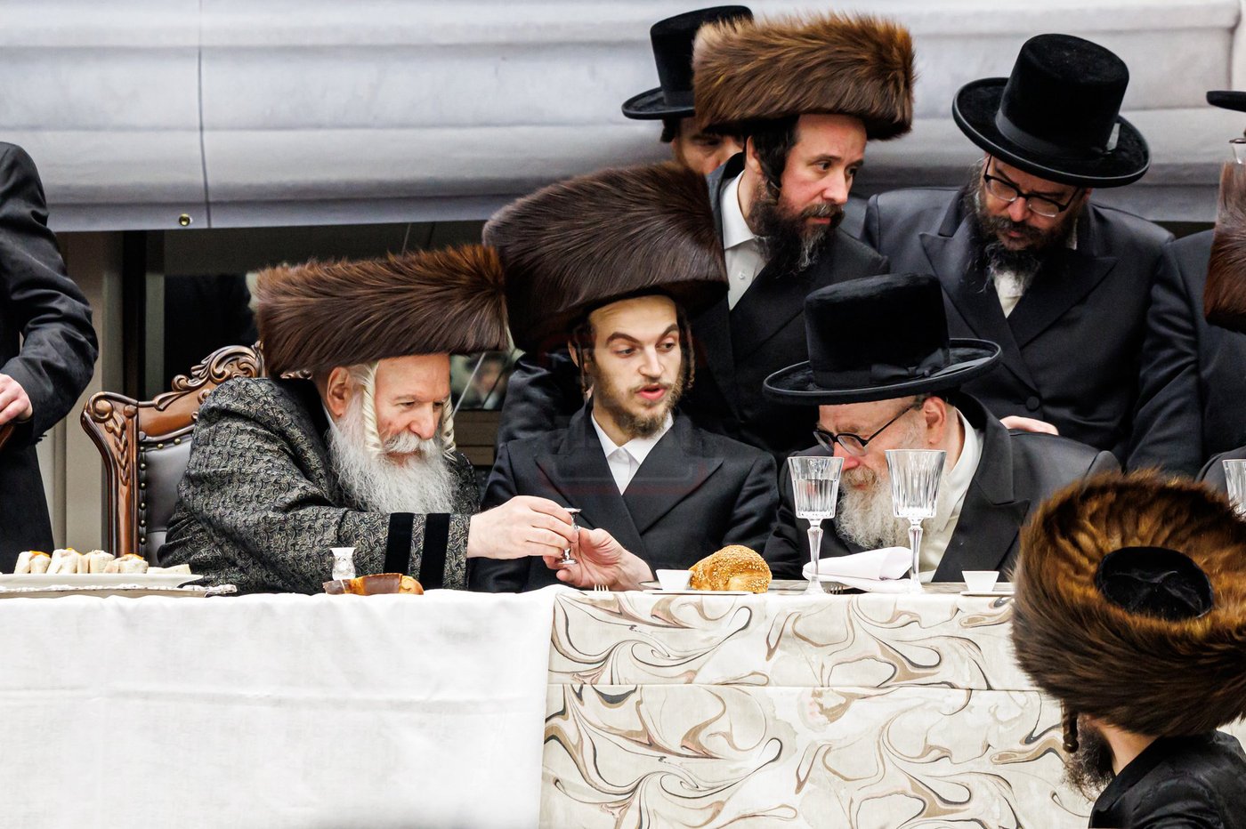 שמחת שבע ברכות לנכדת האדמו"ר מבאבוב