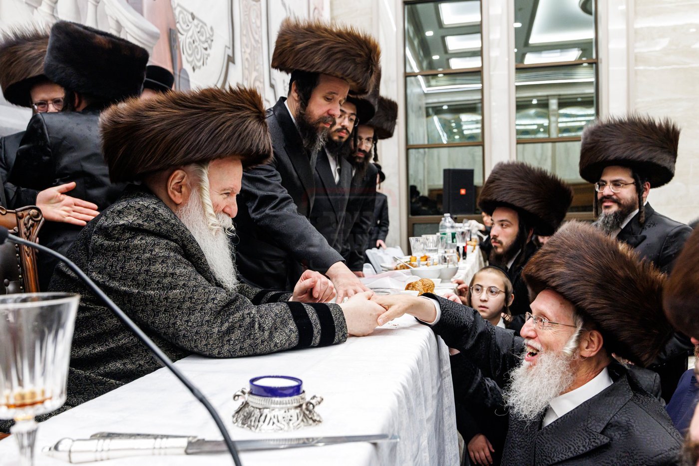 שמחת שבע ברכות לנכדת האדמו"ר מבאבוב