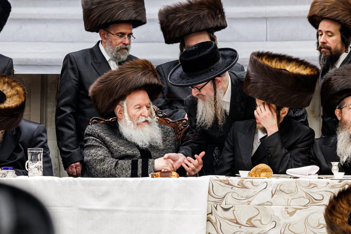 שמחת שבע ברכות לנכדת האדמו"ר מבאבוב