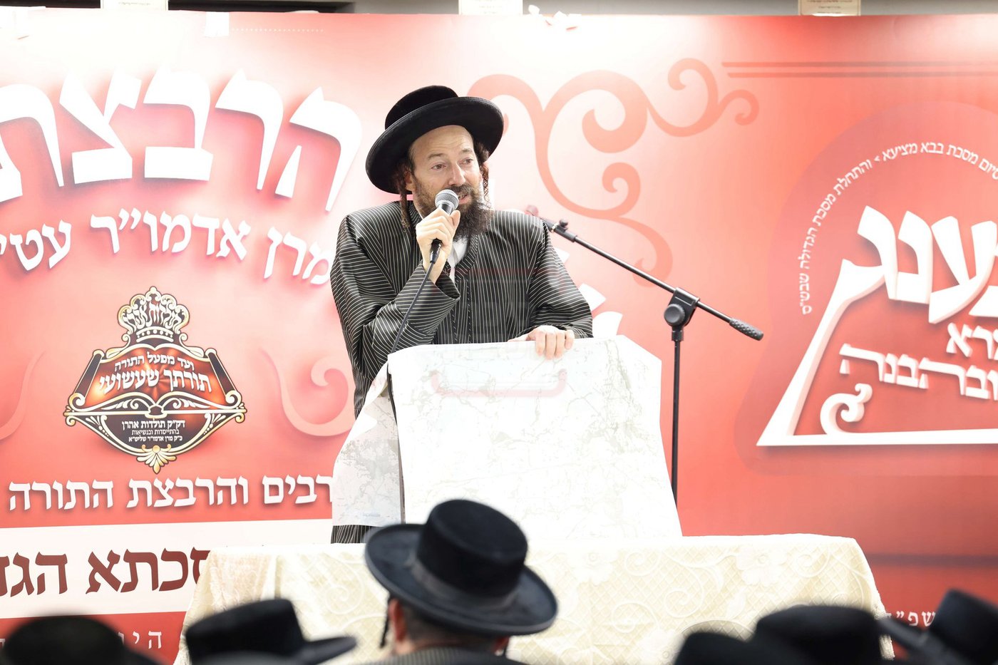מעמד "הרבצת תורה" בתולדות אהרן 
