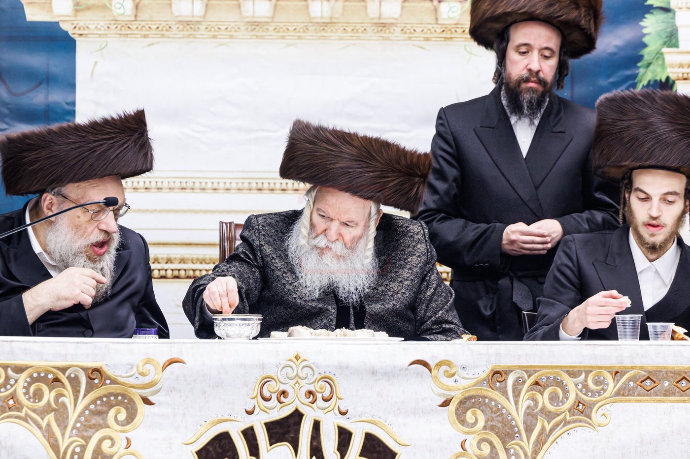 שמחת שבע ברכות לנכדת האדמו"ר מבאבוב