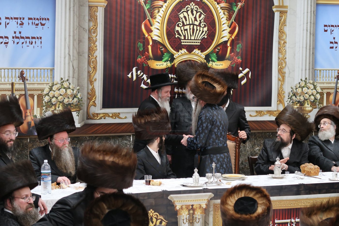 שבע ברכות בצאנז זוועהיל ע"י הנהלת הקהילה