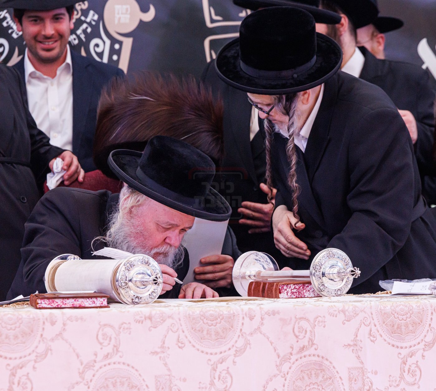 האדמו"ר מטאהש במסע הקודש להונגריה