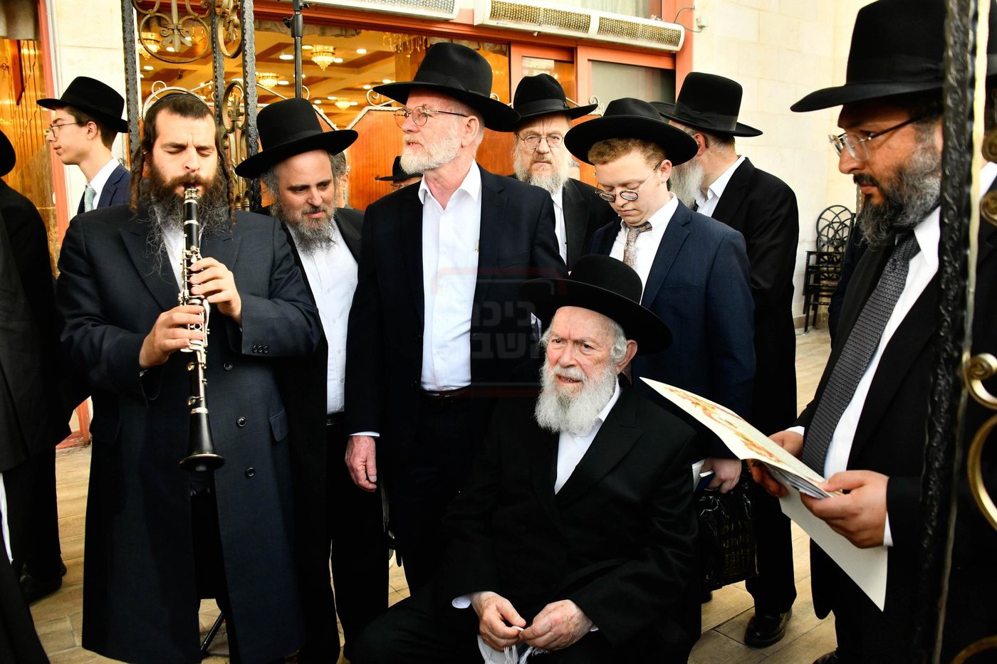 שמחת נישואי נכדת הגר"י זילברשטיין