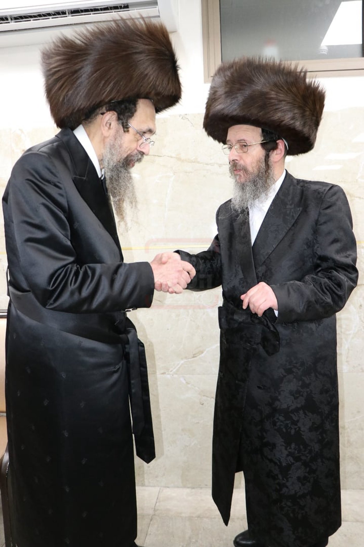 האדמו"ר מסטוטשין בשבע ברכות לבן גאב"ד זוועהיל